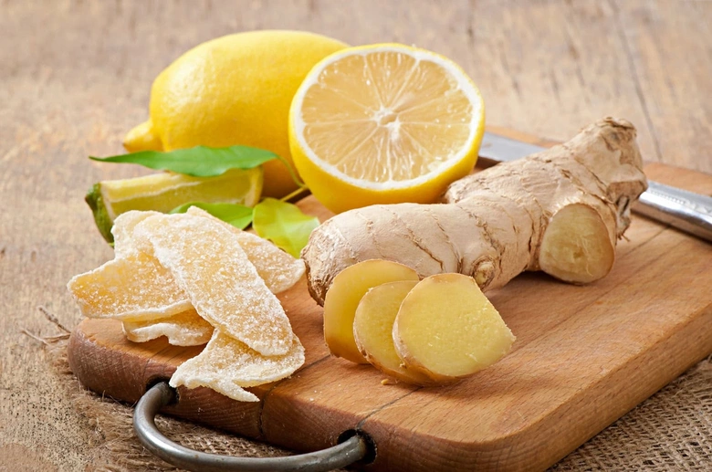 Citron a zázvor pro léčbu zpětného odtoku